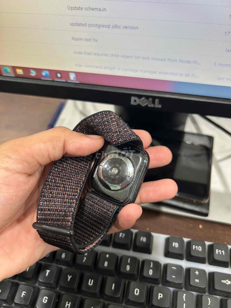 applewatch sr4 44mm thép zin đẹp 99% cần bán. Mua bán Thiết bị đeo thông minh tại Quận Nam Từ Liêm Hà Nội được đăng bởi hoàng khánh hình 5