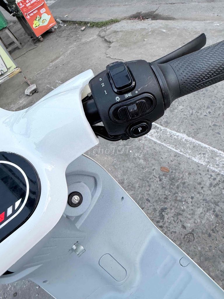 Xe điện mới đi 600km như mới. Mua bán Xe điện tại Quận Ninh Kiều Cần Thơ được đăng bởi CHXM HƯNG 39  Bán Trả Góp hình 6