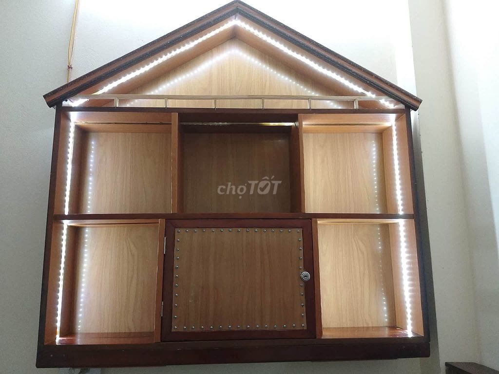 Tủ sách gỗ thông Nâu gỗ 108x105x18.5cm. Mua bán Tủ, kệ gia đình tại Quận Đống Đa Hà Nội được đăng bởi Snowdrop hình 1