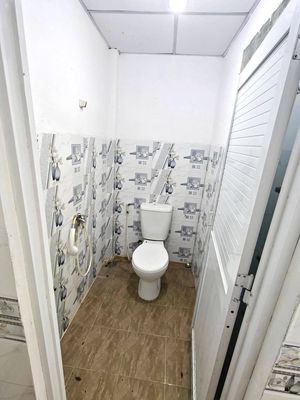Phòng trọ gần CĐ FPT, ĐH Tây Đô - 1.300.000đ