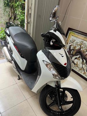 Bán xe SHI 150 xe nhập Ý số máy106 đời 2011. Mua bán Xe máy tại Quận 3 Tp Hồ Chí Minh được đăng bởi Huynh phuoc lanh