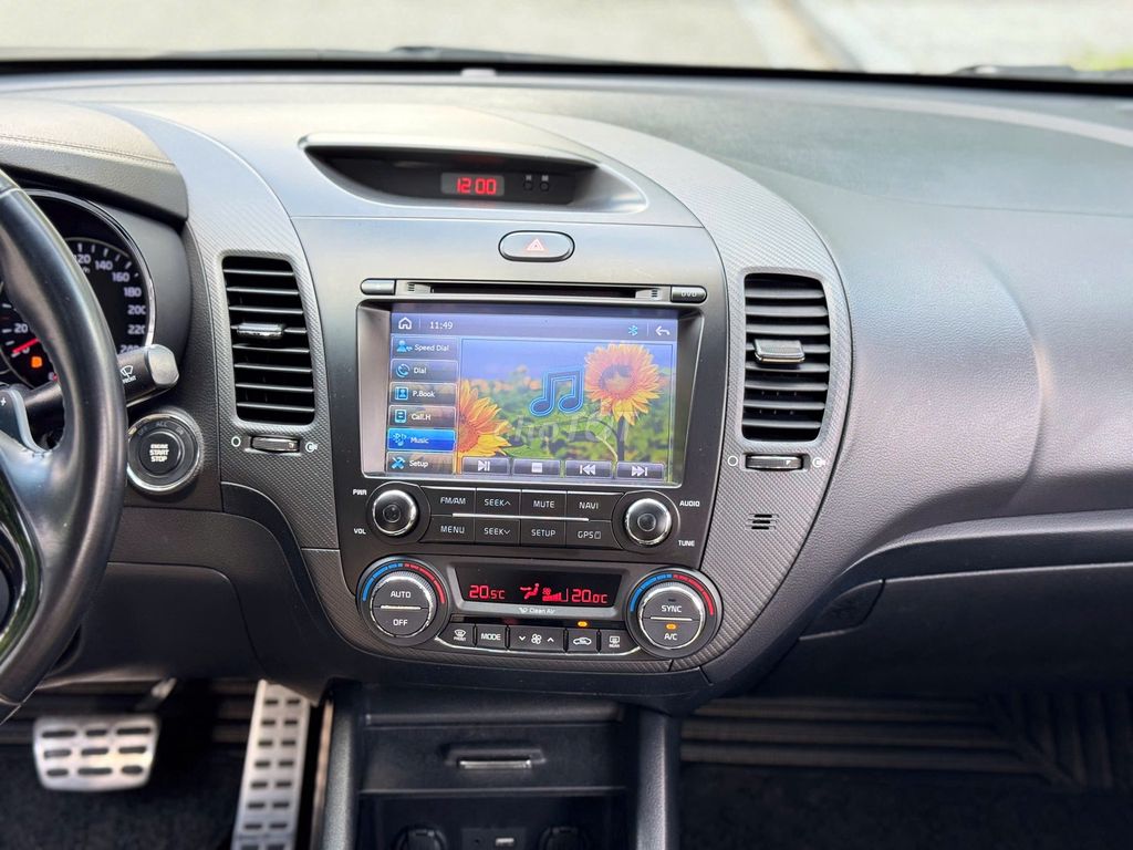 Kia cerato 2016 1.6 AT tên tư nhân. Mua bán Ô tô tại Quận Thanh Xuân Hà Nội được đăng bởi Minh Chuyên hình 9