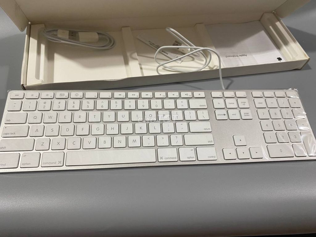 Apple keyboard numeric newbox rẻ. Mua bán Phụ kiện (Màn hình, Chuột...) tại Huyện Trà Ôn Vĩnh Long được đăng bởi maximura hình 1