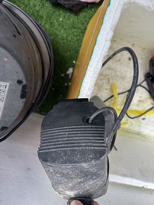 Máy bơm nước Pontec Đen, Đỏ cho hồ cá. Mua bán Phụ kiện, Thức ăn, Dịch vụ tại Quận Hải Châu Đà Nẵng được đăng bởi Tran Diem