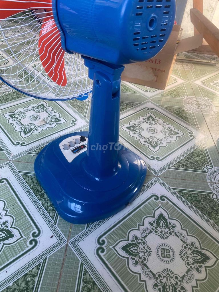 Quạt tích điện CBD 35cm Xanh, Xanh lá. Mua bán Quạt tại Huyện Cần Giuộc Long An được đăng bởi mjnhnguyen hình 1