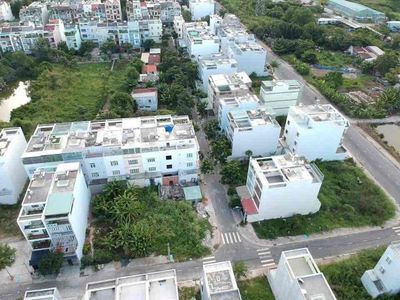 Cần bán 2lô đất #Sổhồngriêng trong kdc Quận8. Mua bán đất tại Quận 8 Tp Hồ Chí Minh được đăng bởi Linh My