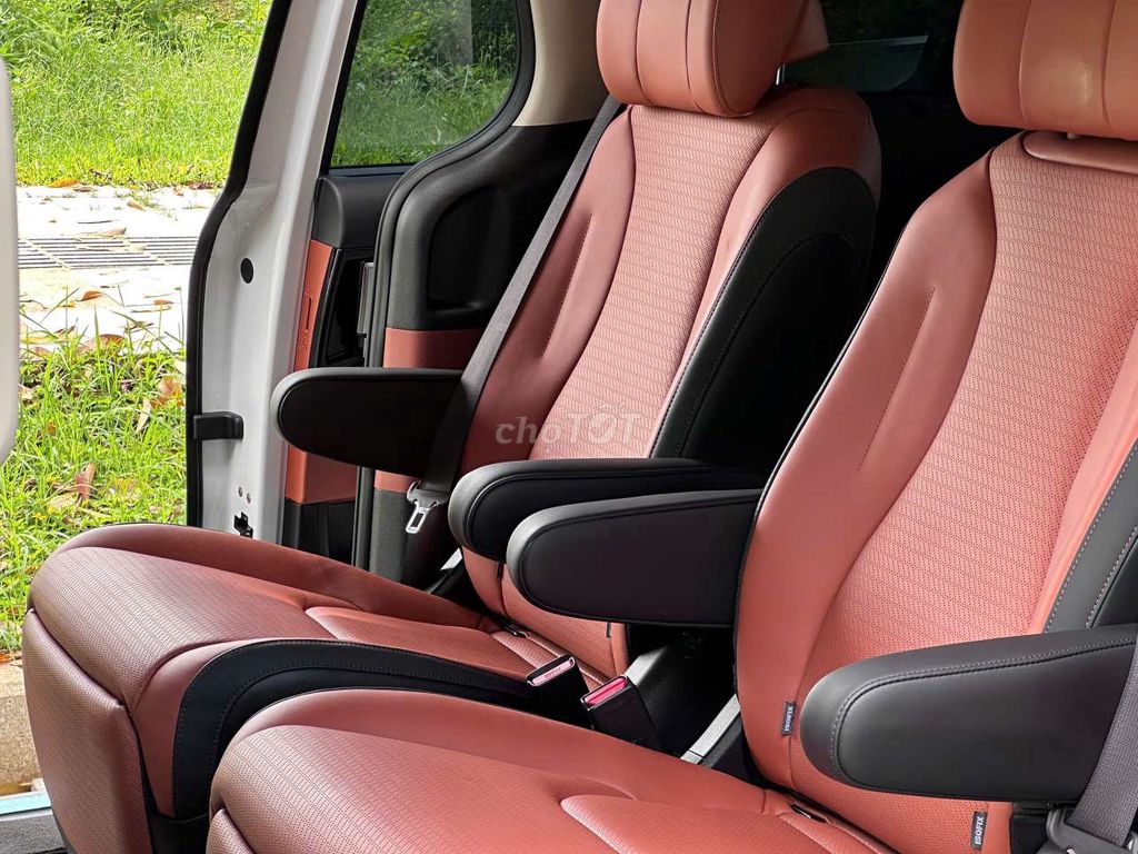 Kia carnival 2.2D signature 7s- 26000 km. Mua bán Ô tô tại Thành phố Thủ Đức Tp Hồ Chí Minh được đăng bởi Ms Hiệp  hình 14