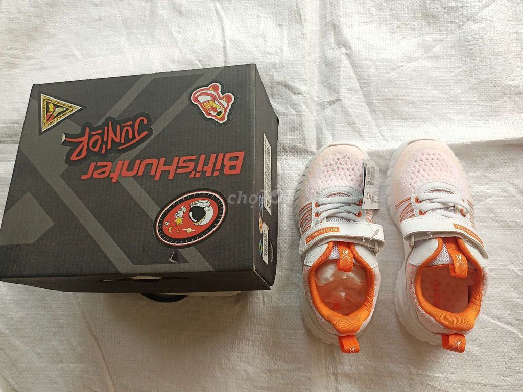 Giày thể thao Bitis Hunter Trẻ em size 29. Mua bán Giày dép tại Thành phố Bến Tre Bến Tre được đăng bởi Chương hình 1