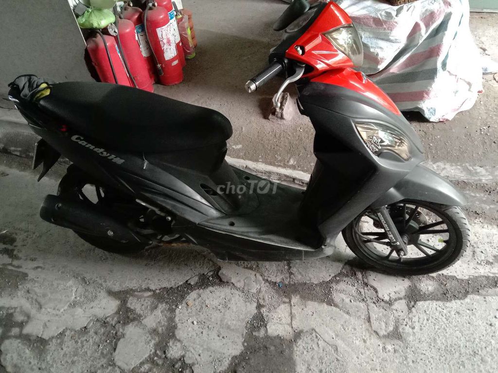 bán xe Kymco candy hi 50cc có thắng đĩa trc. Mua bán Xe máy tại Thành phố Thủ Đức Tp Hồ Chí Minh được đăng bởi Nguyễn Thông hình 1