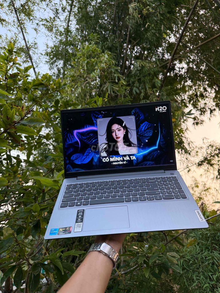 Lenovo IdeaPad i3 Gen 11 15.6 inch 8GB/256GB. Mua bán Laptop tại Thành phố Sa Đéc Đồng Tháp được đăng bởi Ngà Trần hình 1