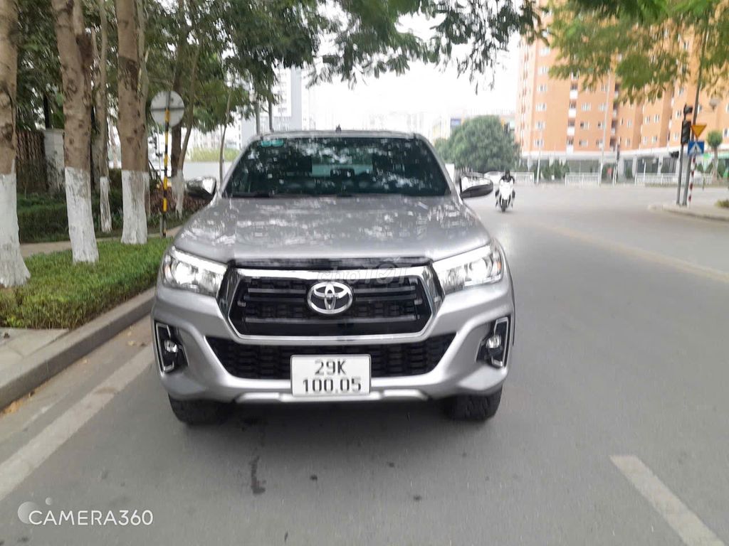 Toyota Hilux 2019 2.8G 4×4 AT - 62000 km