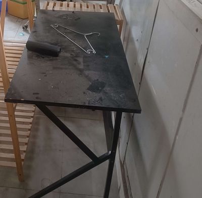 Bàn để máy tính. Mua bán Đồ dùng văn phòng tại Quận 7 Tp Hồ Chí Minh được đăng bởi Kim Ngân