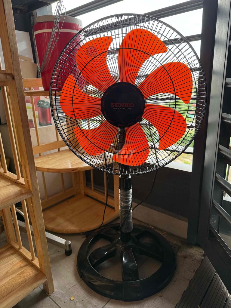 2 Quạt cây Senko F23 Đen, Cam. Mua bán Quạt tại Quận 10 Tp Hồ Chí Minh được đăng bởi Nam Nguyễn hình 1