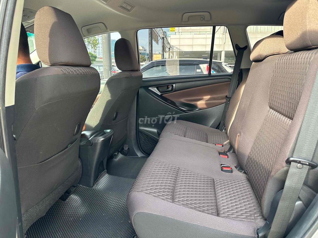 Toyota Innova 2024 E 2.0 MT - 34000 km xe đẹp. Mua bán Ô tô tại Quận Bình Thạnh Tp Hồ Chí Minh được đăng bởi phuongneo hình 5