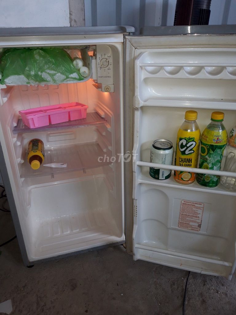 0773747690 - Bán tủ lạnh mini 93 lít
