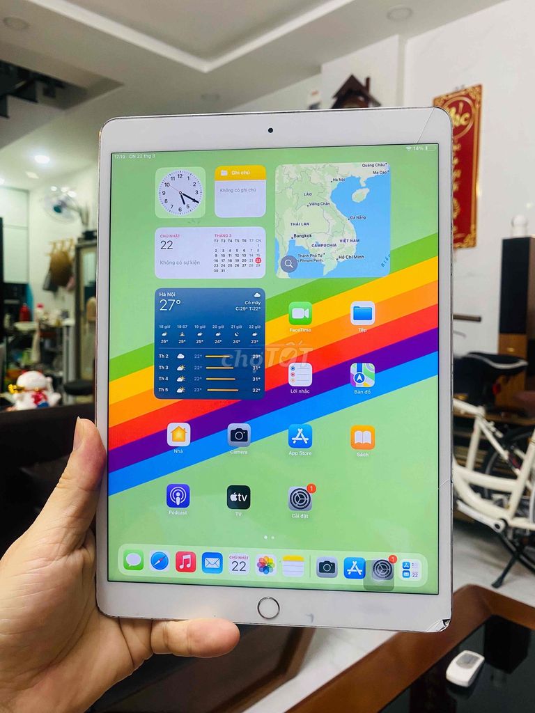 iPad Pro 10.5 inch 4GB/64GB, nứt kính nhẹ. Mua bán Máy tính bảng tại Quận Tân Bình Tp Hồ Chí Minh được đăng bởi ANH ĐỨC Store hình 1