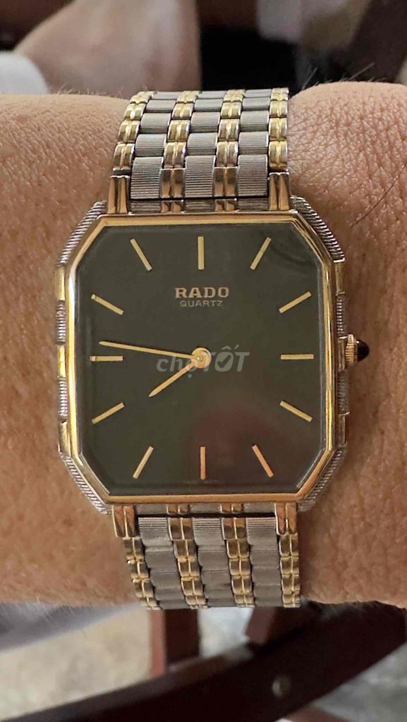 Đồng hồ Rado Tank Thụy Sĩ Vàng Bạc. Mua bán Đồng hồ tại Quận 11 Tp Hồ Chí Minh được đăng bởi Lê Cường hình 1