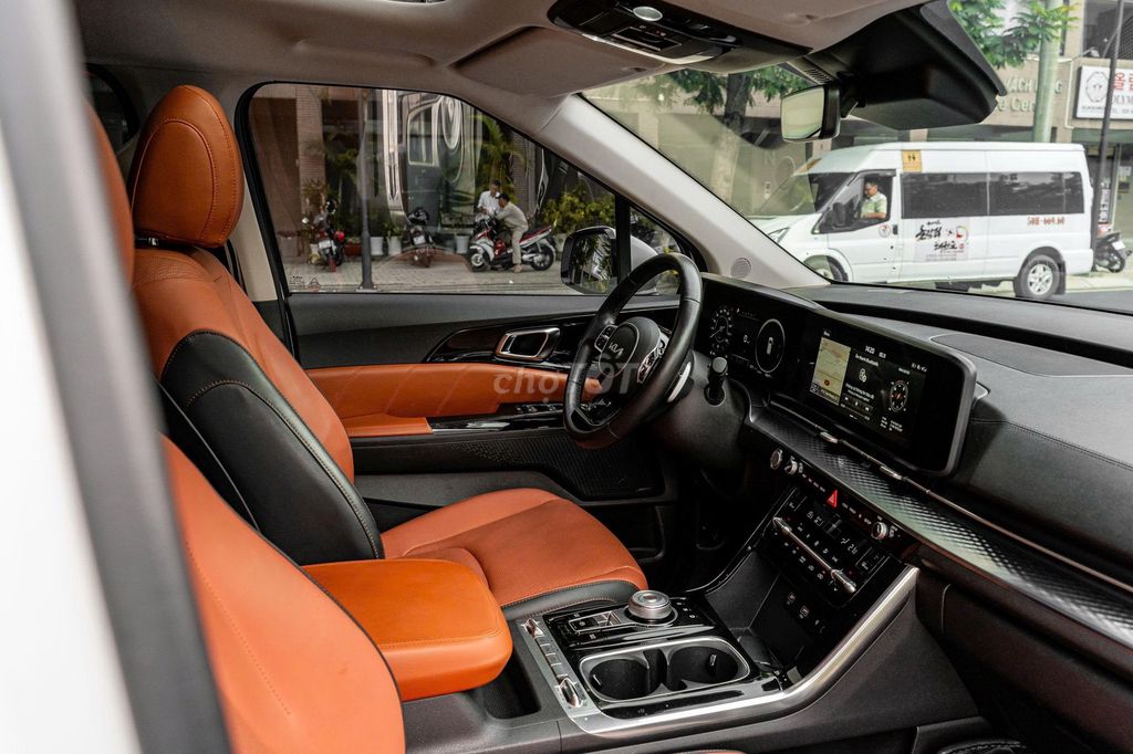 Kia Carnival 2023 Signature 3.5G - 47000 km. Mua bán Ô tô tại Quận 7 Tp Hồ Chí Minh được đăng bởi Minh Anh hình 5