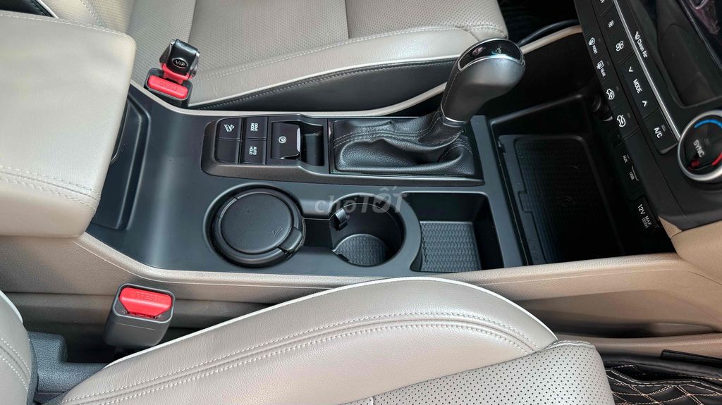 Cần bán Hyundai Tucson 2.0L 2020 máy Dầu Đặc biệt. Mua bán Ô tô tại Quận Nam Từ Liêm Hà Nội được đăng bởi Việt Khắc hình 13