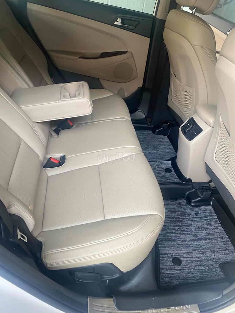 Hyundai Tucson 2018 2.0 AT CRDi - 9 km. Mua bán Ô tô tại Thành phố Thủ Đức Tp Hồ Chí Minh được đăng bởi thành phố hcm hình 5