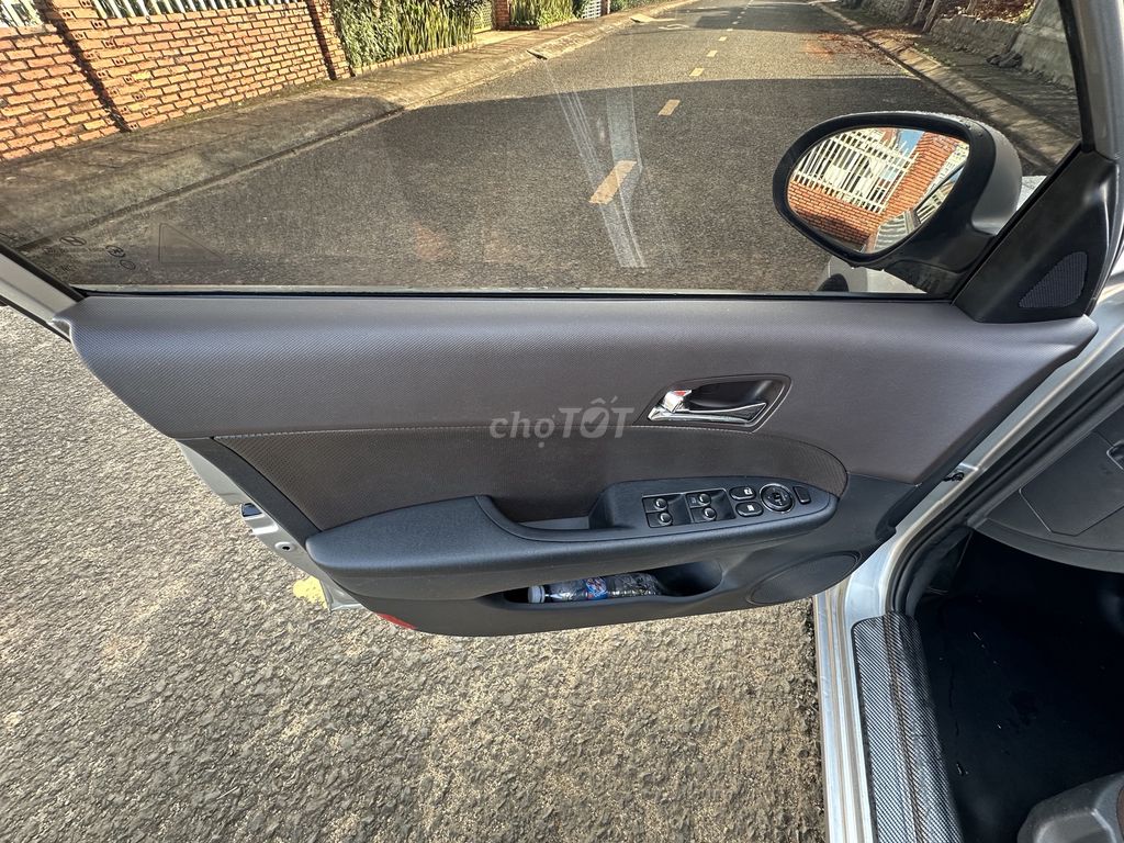 Hyundai i30 2010 CW 1.6 AT - 110000 km. Mua bán Ô tô tại Huyện Chư Sê Gia Lai được đăng bởi Tân quang hình 8