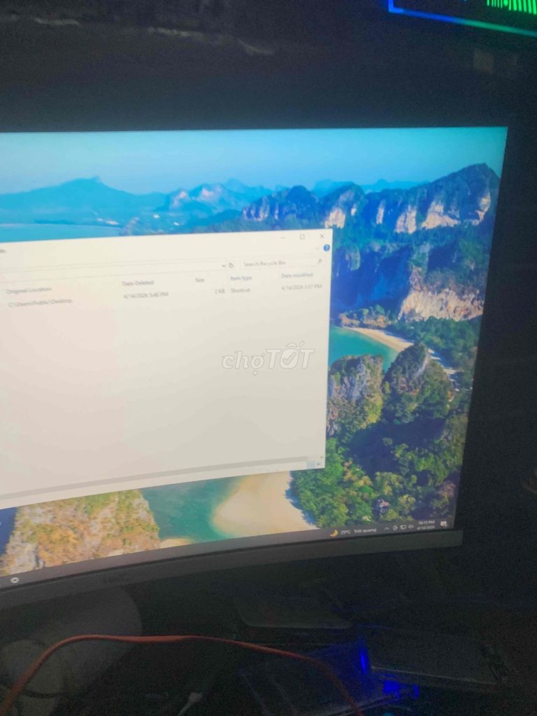 Màn hình HKC 27 inch màn hình cong. Mua bán Phụ kiện (Màn hình, Chuột...) tại Thành phố Thủ Đức Tp Hồ Chí Minh được đăng bởi linh kiên pc  hình 1