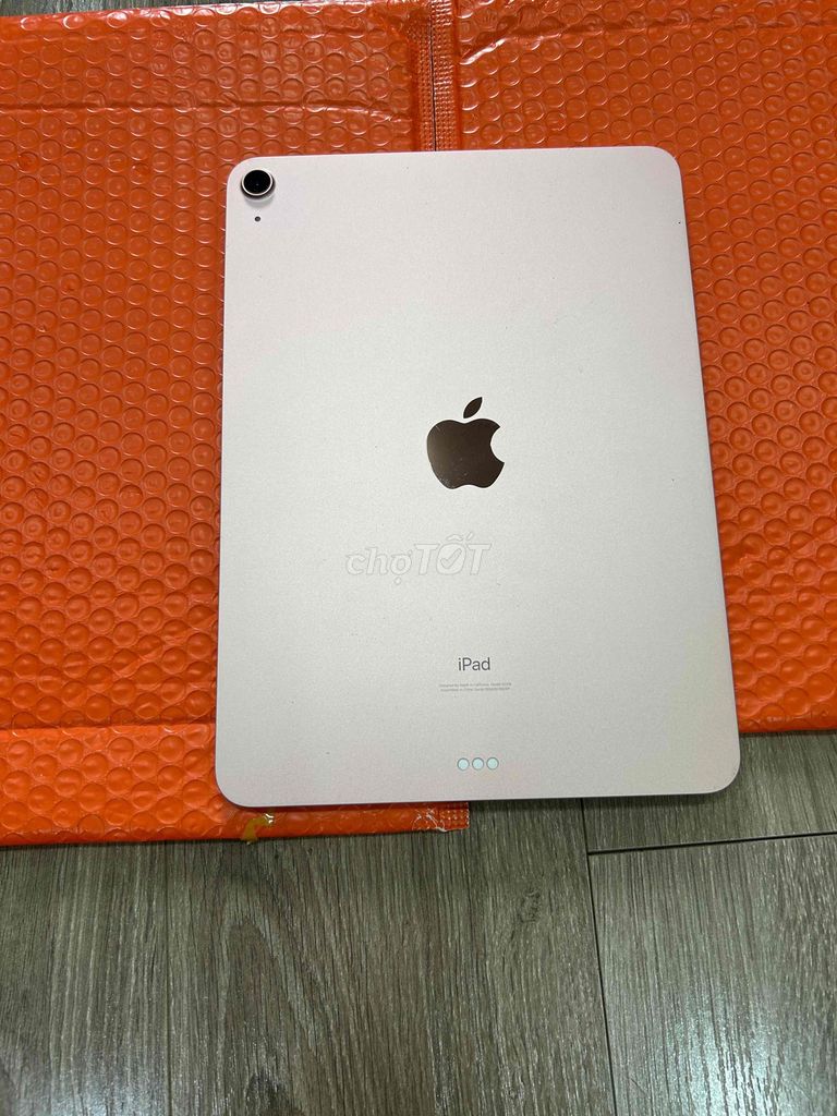 iPad Air 4 64 wifi hồng 99% - oder USA. Mua bán Máy tính bảng tại Quận Đống Đa Hà Nội được đăng bởi Hoàng Điển Trai Long hình 1