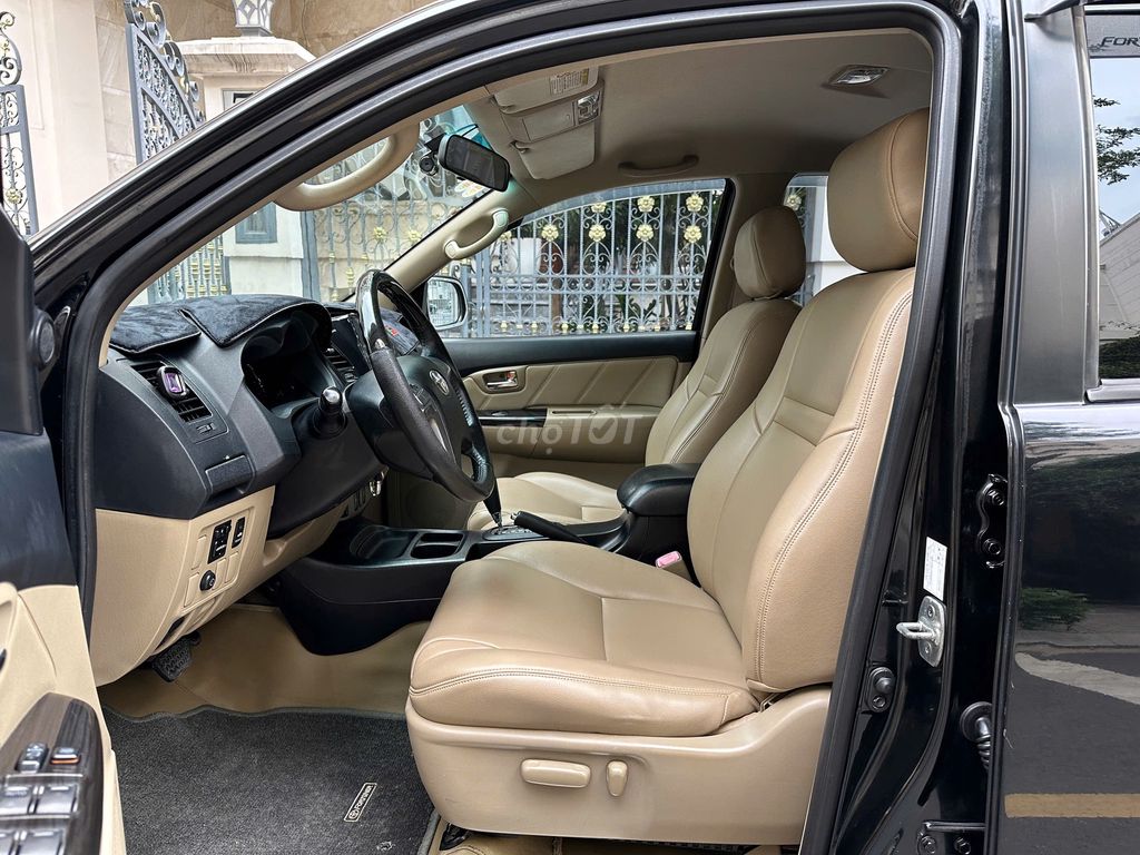 CẦN BÁN NHANH TOYOTA FORTUNER 2015 2.7V. Mua bán Ô tô tại Quận Gò Vấp Tp Hồ Chí Minh được đăng bởi Chợ Xe Ô Tô 362 Xe Chất uy Tín hình 4