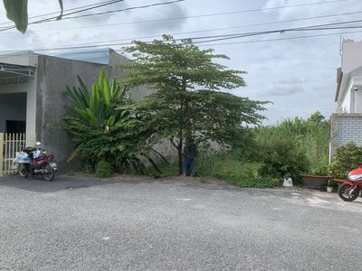 Cần bán miếng đất ở thành phố Sa Đéc. Mua bán đất tại Thành phố Sa Đéc Đồng Tháp được đăng bởi NGUYEN THỊ KIM VÂN