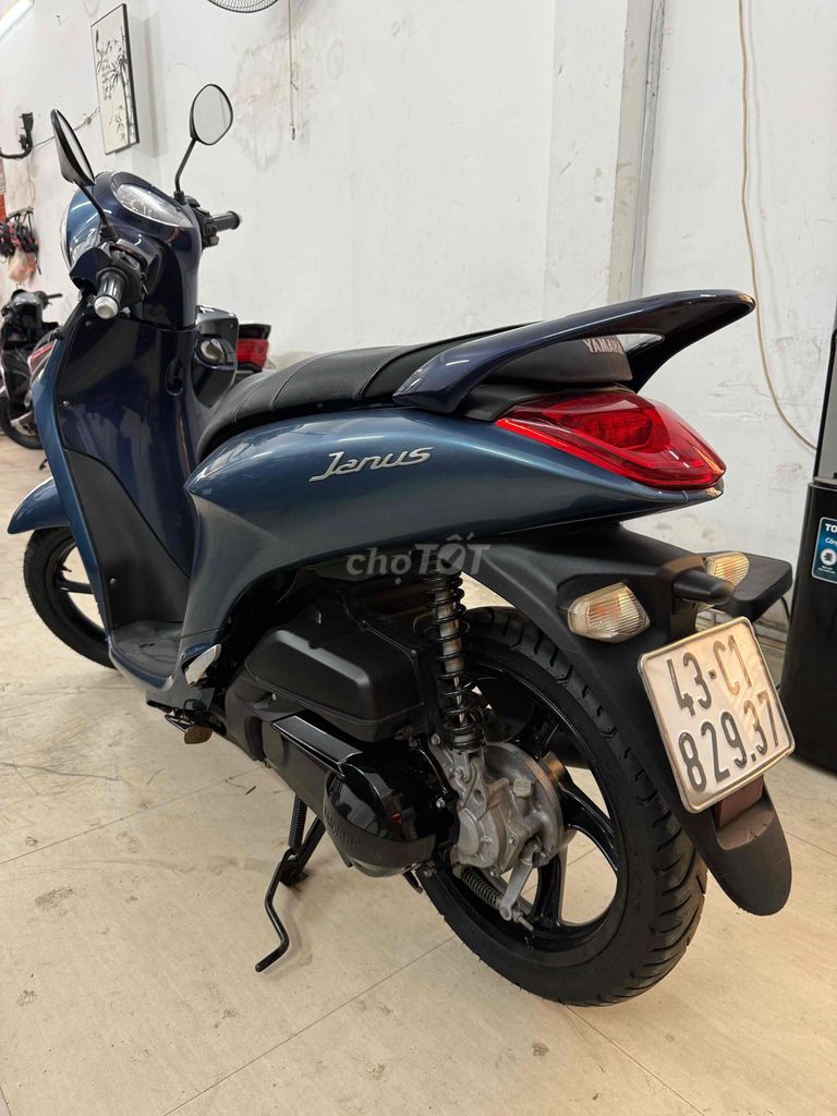 Yamaha Janus 2018 Xanh đen khoá thông minh. Mua bán Xe máy tại Quận Thanh Khê Đà Nẵng được đăng bởi Long hình 6