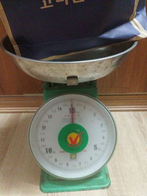 Cân 15kg. Mua bán Nội thất, đồ gia dụng khác tại Quận Hoàng Mai Hà Nội được đăng bởi Nguyễn Như Mai
