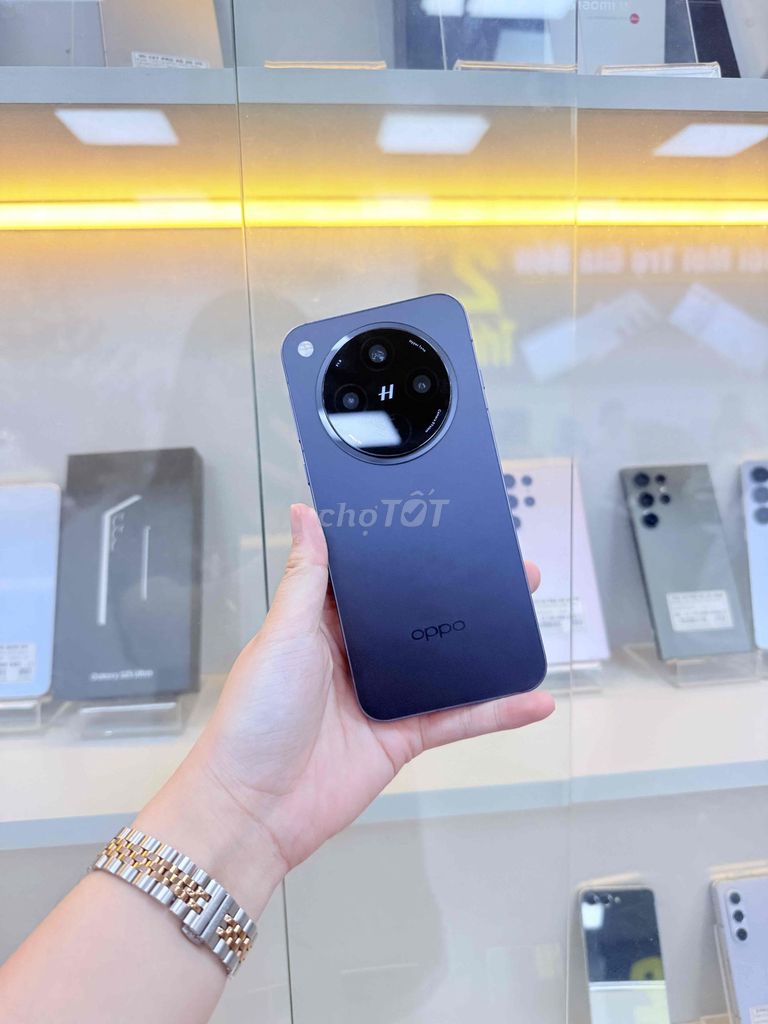 OPPO FIND X8-16/256G-MÀU BLACK-SẴN TV-ĐẸP. Mua bán Điện thoại tại Thành phố Biên Hòa Đồng Nai được đăng bởi Mobile Di Động Biên Hoà hình 1