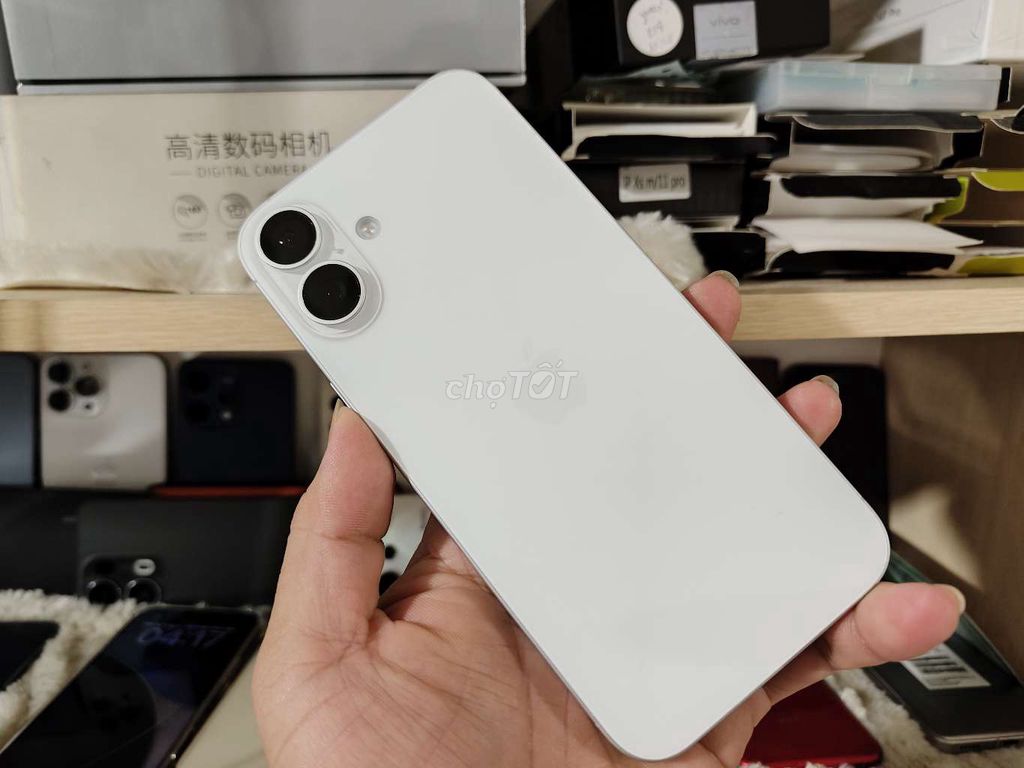 iPhone 16 Plus 128GB Trắng quốc tế zin áp. Mua bán Điện thoại tại Quận Tân Phú Tp Hồ Chí Minh được đăng bởi LUCKY SHOP hình 1