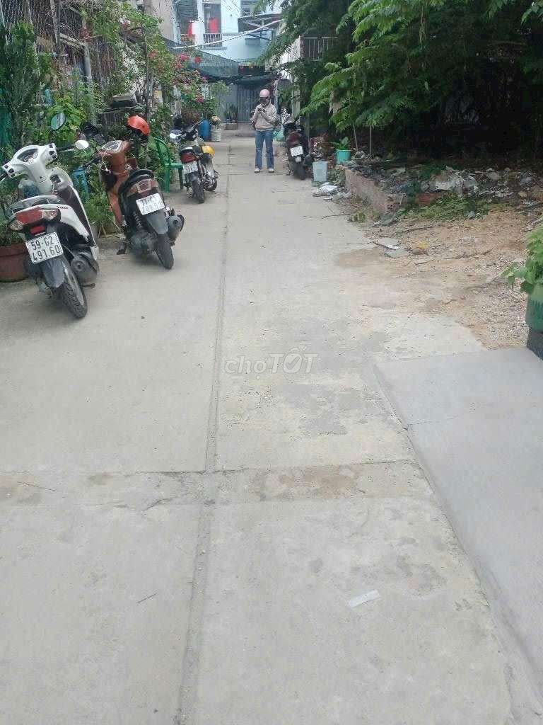 BÁN ĐẤT HOÀNG BẬT ĐẠT TÂN BÌNH 4X16M VUÔNG ĐẸP HẺM XE HƠI GIÁ 4.99 TỶ Đường Hoàng Bật Đạt, Phường 15, Quận Tân Bình, Tp Hồ Chí Minh Quận Tân Bình Tp Hồ Chí Minh