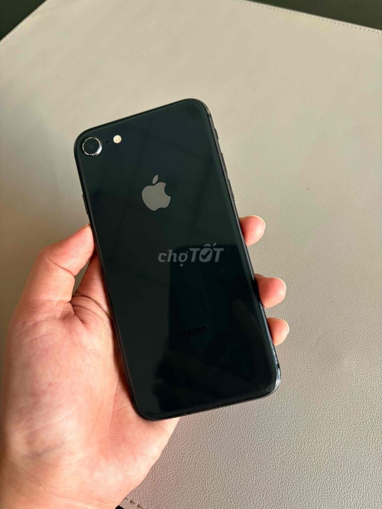 Apple iPhone 8 64GB QT Găn Sim là sử dụng. Mua bán Điện thoại tại Quận Ninh Kiều Cần Thơ được đăng bởi Điện Thoại Tốt hình 1