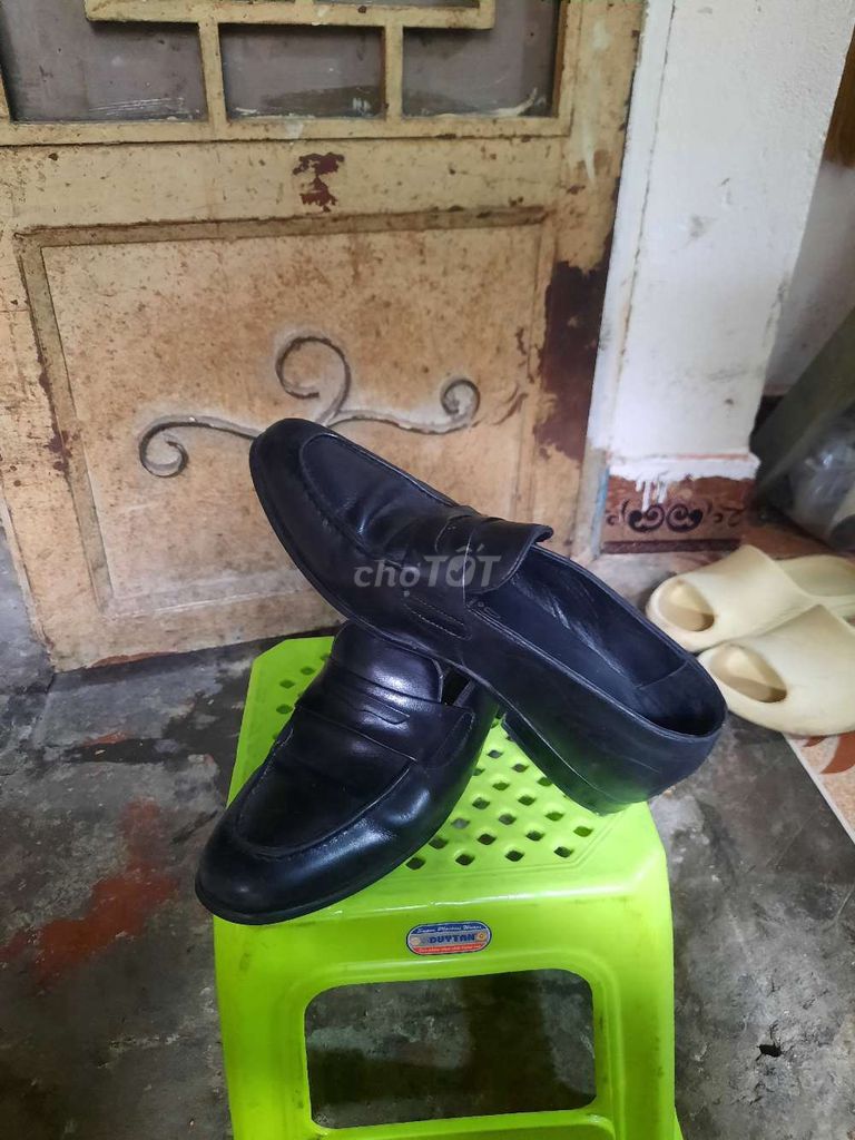 Giày tây Benjamin Barker Loafer/Oxford size 40. Mua bán Giày dép tại Quận Bình Thạnh Tp Hồ Chí Minh được đăng bởi ĐỜI THẾ THÔI hình 1