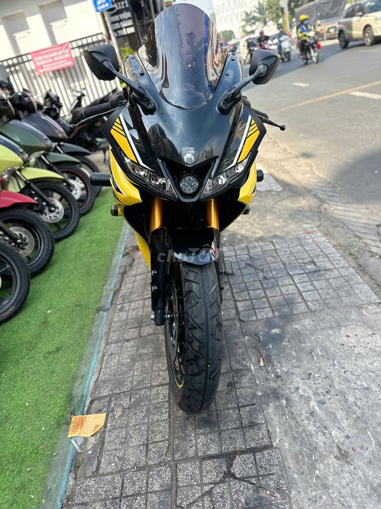 Yamaha YZF-R15 Indonesia bs 59d3-36565