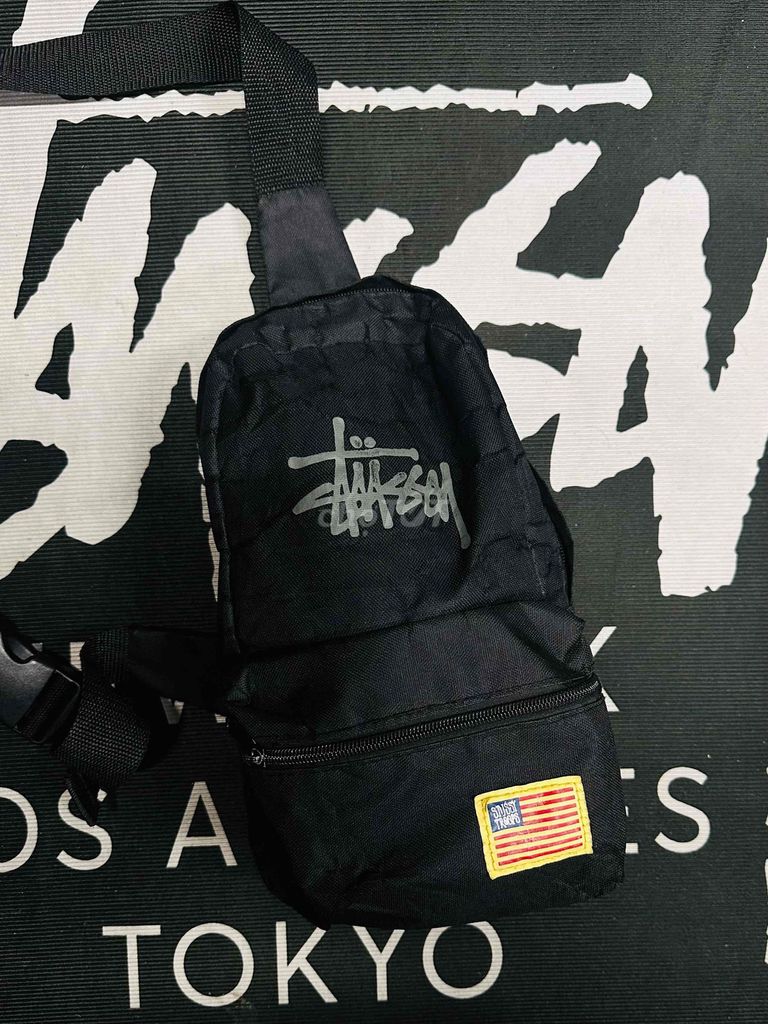 Túi đeo chéo Stussy Đen Unisex. Mua bán Túi xách tại Thành phố Mỹ Tho Tiền Giang được đăng bởi Đọc phần giới thiệu giúp mình nhé hình 1