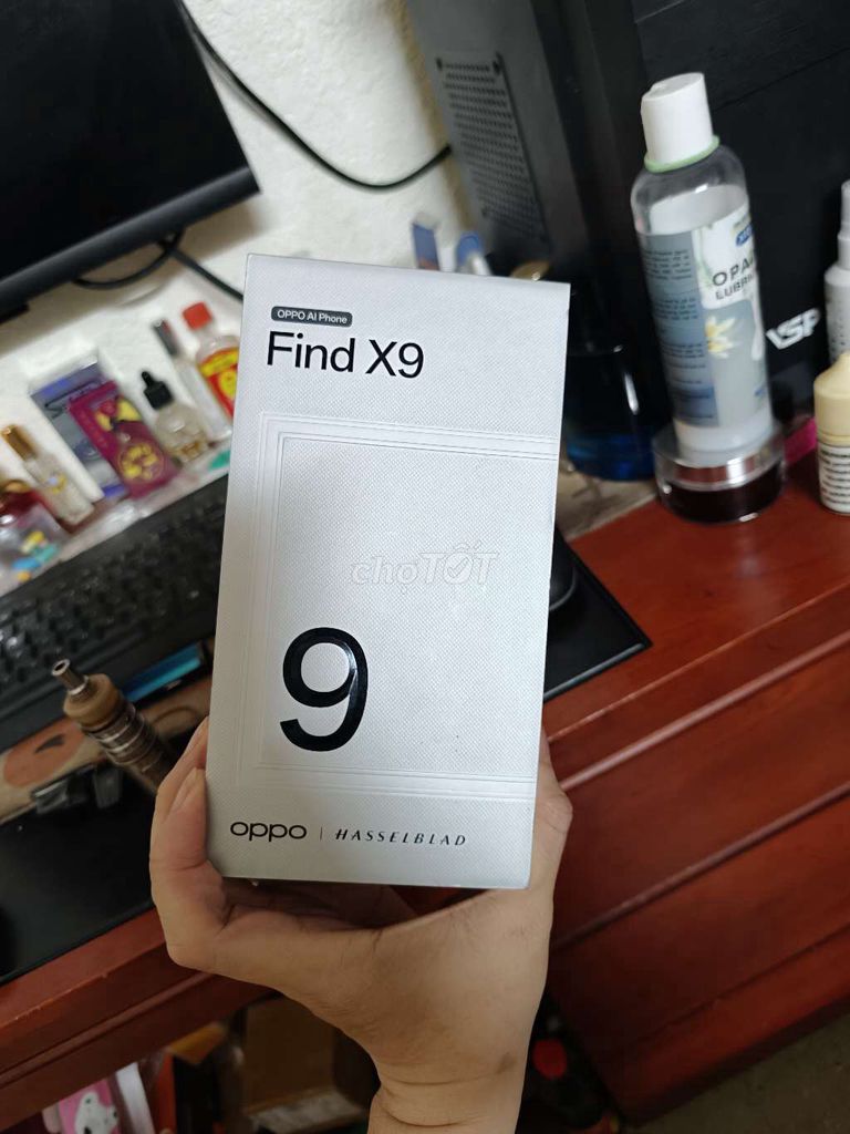 Oppo Find X9 Titan 256GB 12GB Like New. Mua bán Điện thoại tại Thành phố Cà Mau Cà Mau được đăng bởi Thảo hình 1