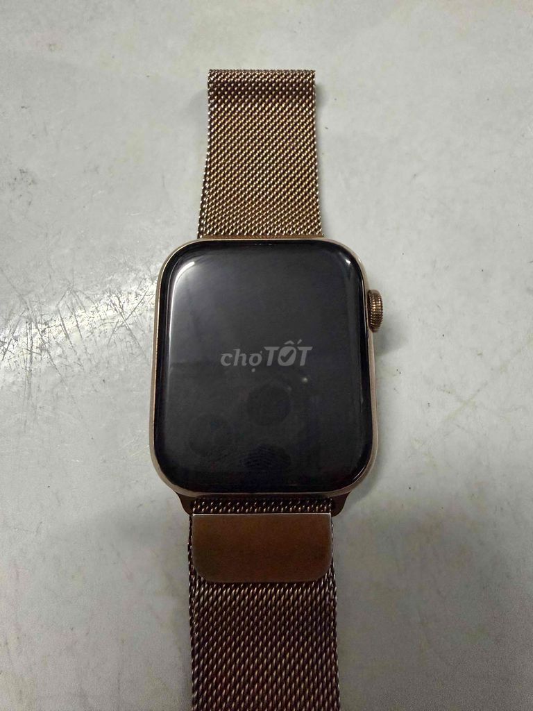 Apple Watch Series 5 44mm thép gold eSIM GPS. Mua bán Thiết bị đeo thông minh tại Quận 12 Tp Hồ Chí Minh được đăng bởi NaTra hình 1