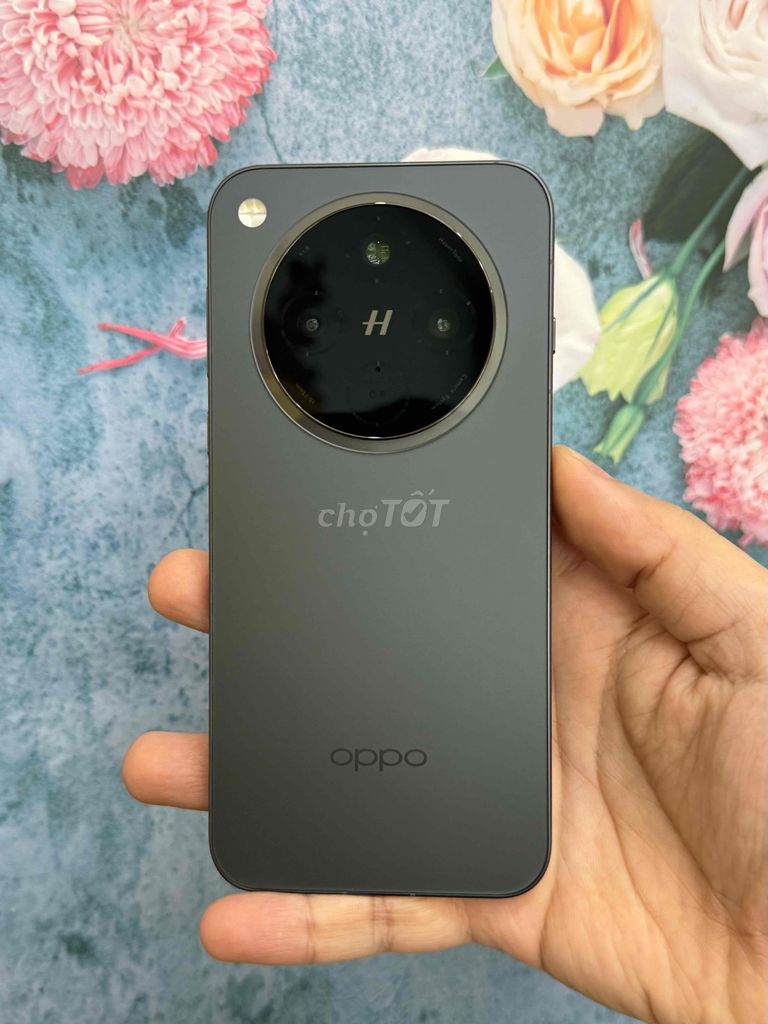 Oppo Find X8 Black 12/256Gb BH 6th có trả góp