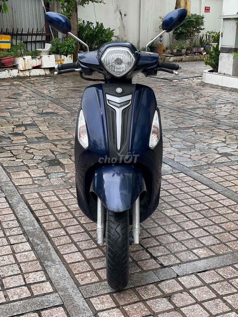 Grande 2015 Bảo hành 6 tháng, trả 10tr9 nhan xe. Mua bán Xe máy tại Quận 7 Tp Hồ Chí Minh được đăng bởi Dương Đạt hình 6