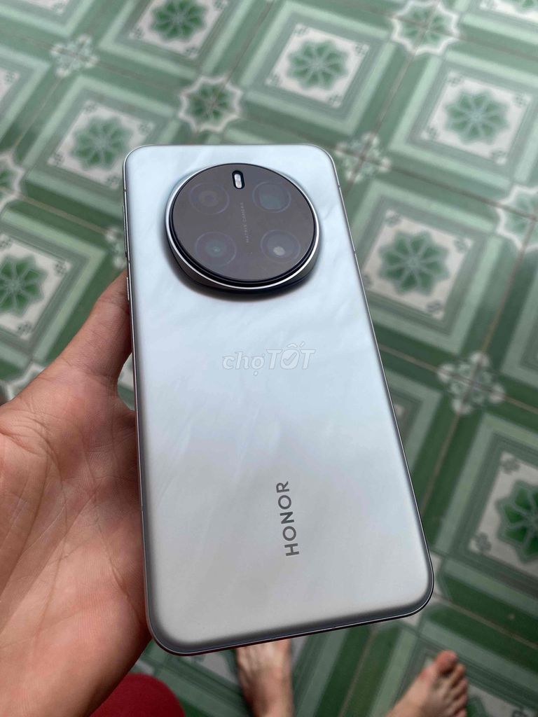 Honor Magic7 Pro 256GB Bạc Màn hình nhăn. Mua bán Điện thoại tại Quận Cầu Giấy Hà Nội được đăng bởi Nguyen Yen Trang  hình 1