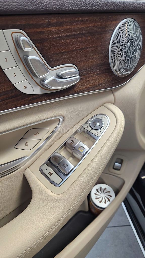 C200 Exclusive 2019  - 36.000miles Zin mới. Mua bán Ô tô tại Quận 7 Tp Hồ Chí Minh được đăng bởi tuấn anh hình 12