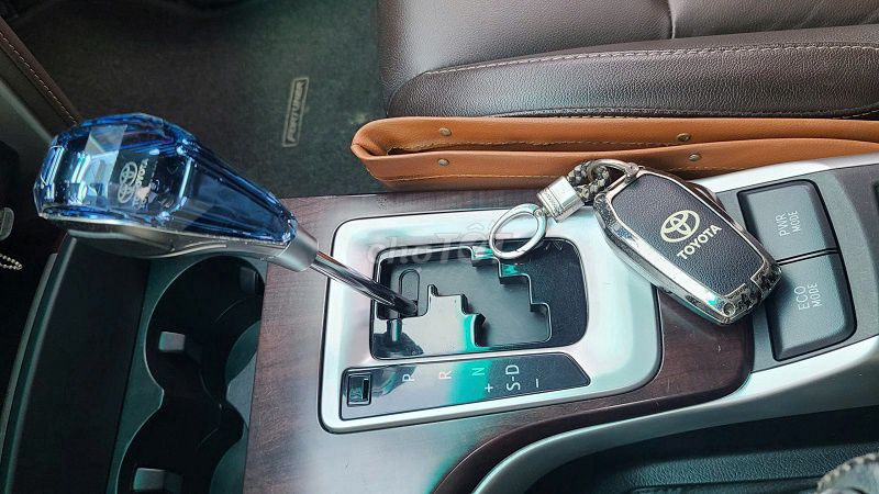 Xe Toyota Fortuner 4x2 AT 2019 Máy Xăng, Xe Đẹp. Mua bán Ô tô tại Quận Gò Vấp Tp Hồ Chí Minh được đăng bởi Chợ Xe Cũ Giá Tốt hình 11