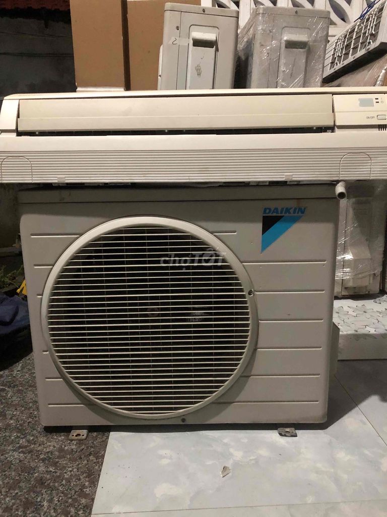 Máy lạnh Daikin 1hp Trắng Đã sử dụng. Mua bán Máy lạnh, điều hoà tại Thành phố Quảng Ngãi Quảng Ngãi được đăng bởi Phượng hình 1