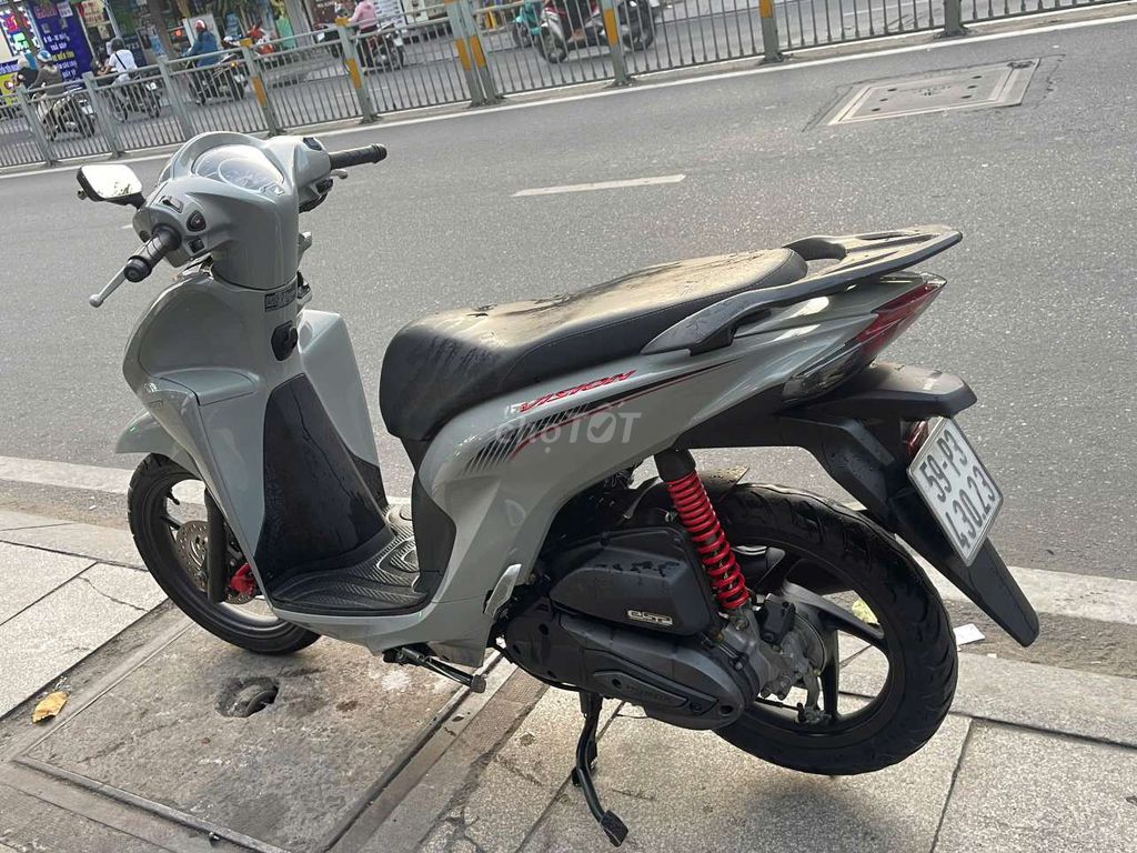 Vision Bản cao cấp 2023 mới 90% Bstp chính chủ. Mua bán Xe máy tại Quận Tân Phú Tp Hồ Chí Minh được đăng bởi Tuanduy hình 6