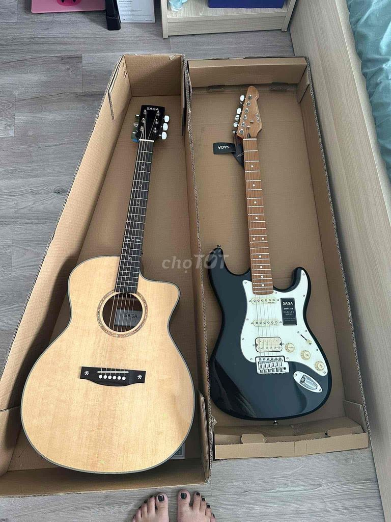 Guitar thùng Saga mới full box tem