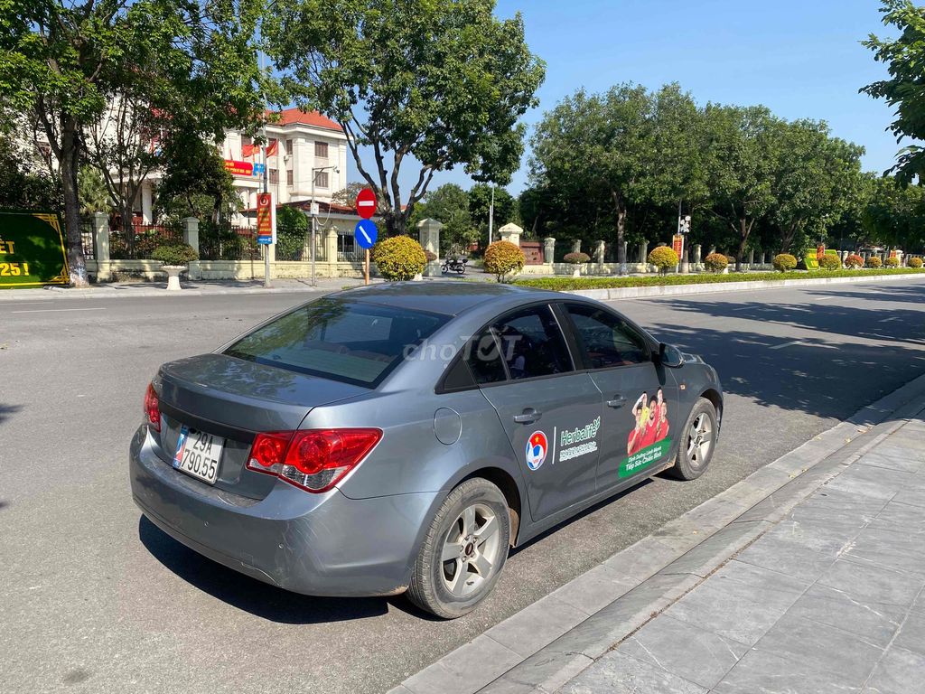 Daewoo Lacetti 2010 SE - 300000 km. Mua bán Ô tô tại Huyện Yên Phong Bắc Ninh được đăng bởi chinh bn hình 4