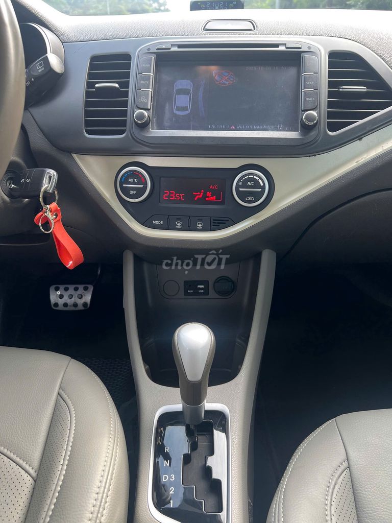 Kia Morning Si 2017 màu đỏ. Mua bán Ô tô tại Quận Long Biên Hà Nội được đăng bởi Long Biên Cars hình 16